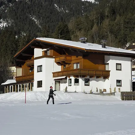 Poell Apartmán